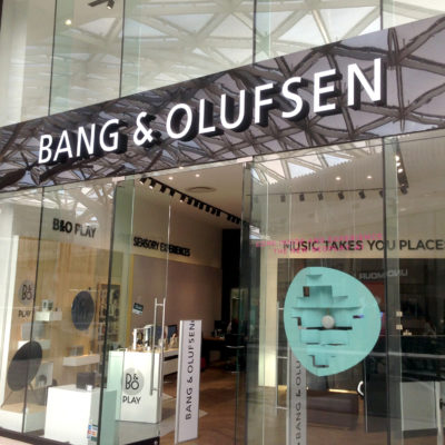 Retail & Store Branding - Bany & Olufsen - Screenline